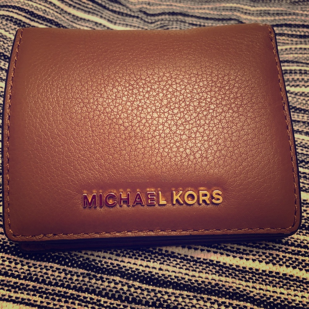 Michael Kors Trifold wallet!